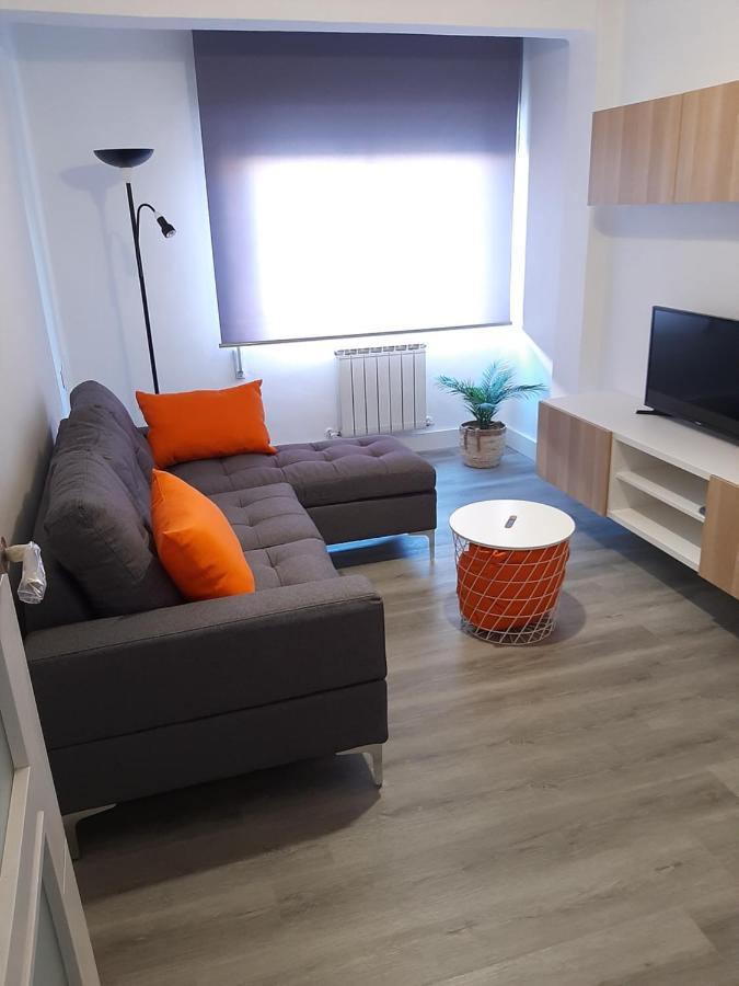 Versalles1 Apartman Avilés Kültér fotó