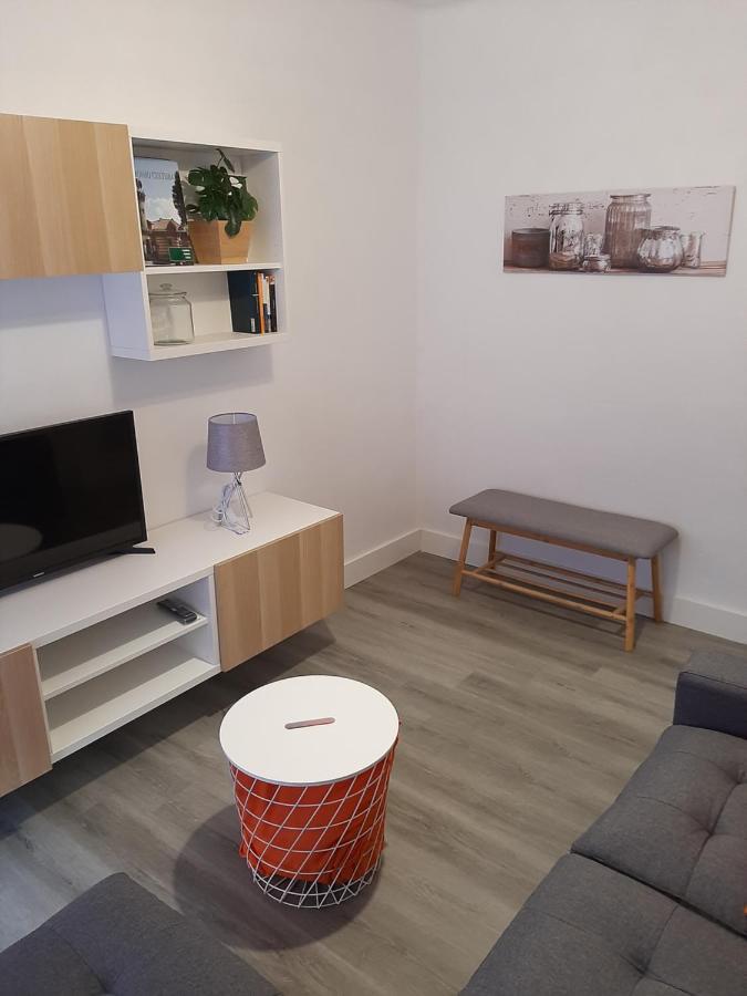 Versalles1 Apartman Avilés Kültér fotó