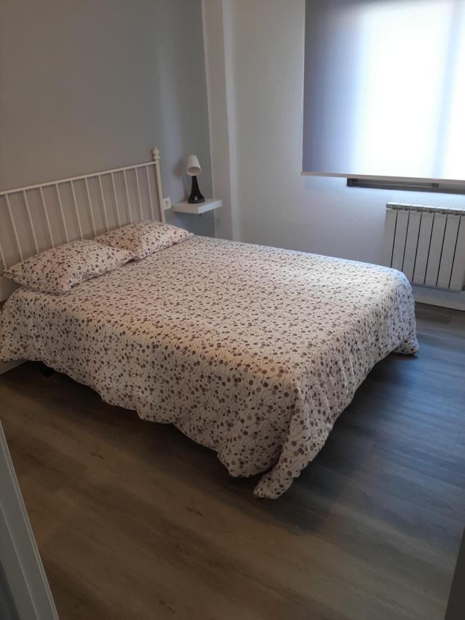 Versalles1 Apartman Avilés Kültér fotó